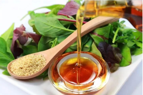 香油這些妙用你知道多少？別只拿來拌菜用！